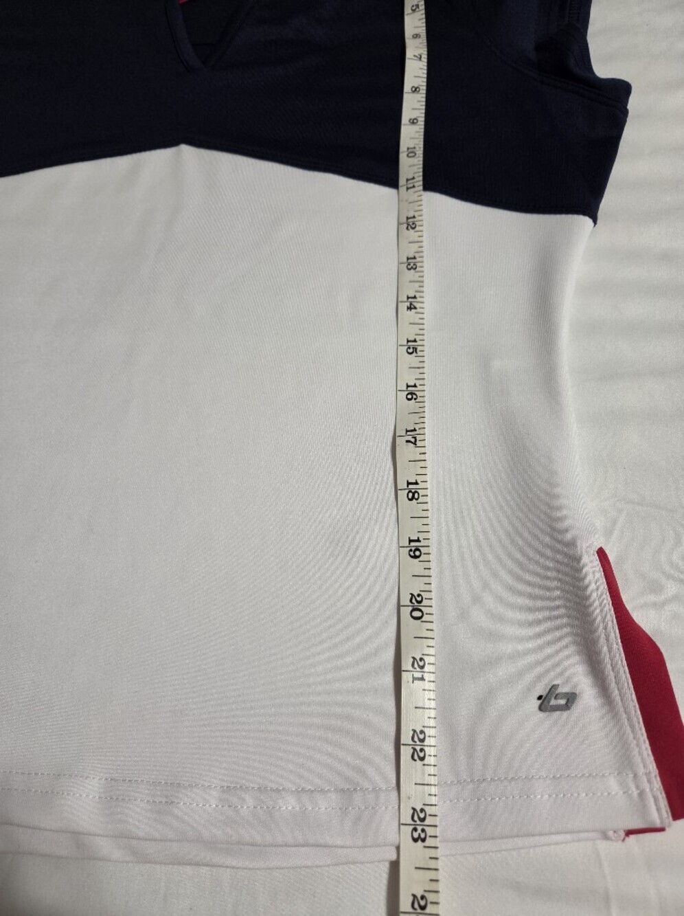 Bolle Navy & White Colorblock V-Neck Women’s Active Top with Red Trim. Sx L - Picture 5 of 8